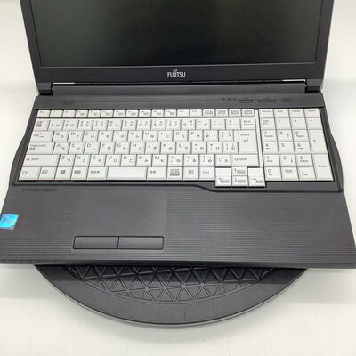 【堺七道店】中古  Fujitsu FMVA85033(i5-1145G7/8GB/SSD256GB/W11P) 4660003359 