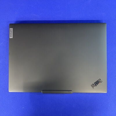 【横浜駅前店】中古  LENOVO ThinkPad P14s Gen5 AMD(AMD Ryzen 7 PRO 8840HS/8GB/SSD256GB/オンボードGPU/W11H/有線LAN◯無線LAN◯) 3400008843 