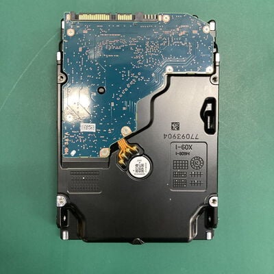 【神戸・三宮店】中古  各社 3.5インチ HDD 16TB SATA （デスクトップ用） 153375 