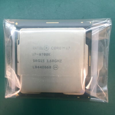 【佐賀南部バイパス店】中古  INTEL Core i7 9700K (1151/3.60GHz/12M/C8/T8) 138481 