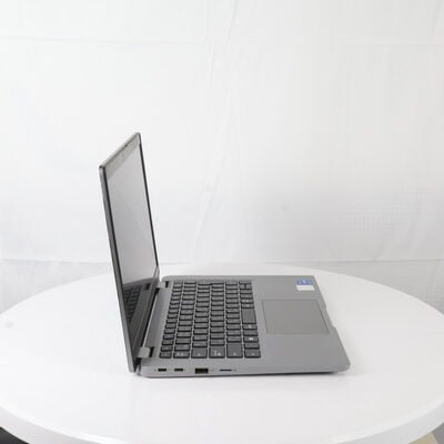 【通販センター】中古  Dell Latitude 5330(Intel Core i7 1265U/16GB DDR4 (PC4)/SSD512GB/なし/オンボード/13.3/1920x1080/Wi-Fi/W11H64 MAR) 194465 