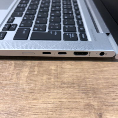 【姫路店】中古  HP EliteBook 830 G8 MSO (Intel Core i5 1145G7 2.6GHz/16GB/SSD256GB/-/オンボード/13.3/1920x1080/Wi-Fi/WEBCAM/W11P/Microsoft Office Home and Business 2024) 190106 