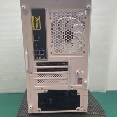 【浦添城間店(沖縄)】中古  iiyama LEVEL&theta;(Ryzen 7 7700/32GB/SSD1TB/RTX4060Ti 8GB/W11H) 4780001691 