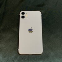 中古  【docomo】 Apple iPhone11 128GB (パープル) MHDM3J/A 新パッケージ版 146110 