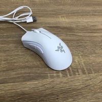 中古  Razer DeathAdder Essential WE(RZ01-03850200-R3M1) 174398 