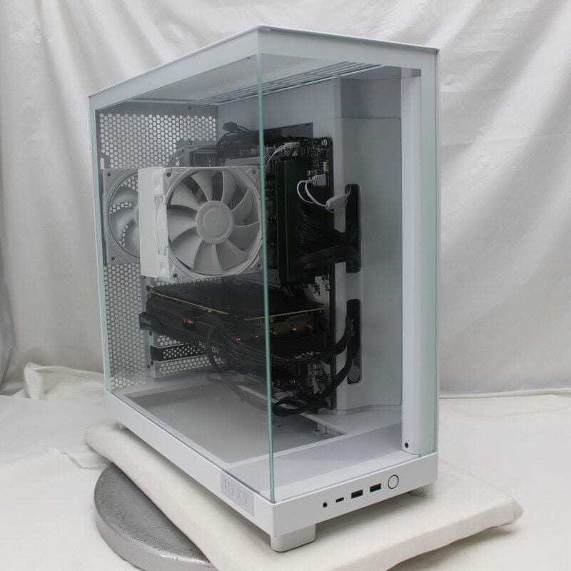 値下げ。　白い　、きれいなパソコン　Core i5－750 中古 Original PC(Intel Core i5 13600KF/16GB DDR4 (PC4)/SSD1TB/なし