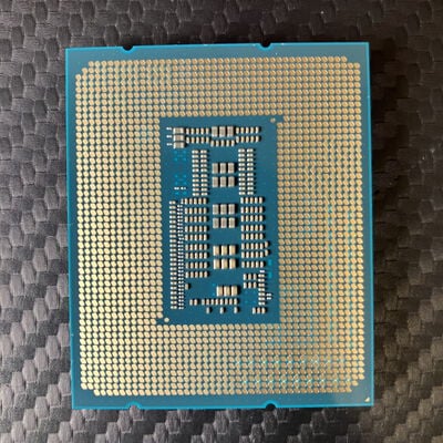【富士青葉店】中古  INTEL Core i7 14700F (1700/2.1G/33M/C20/T28) 162951 