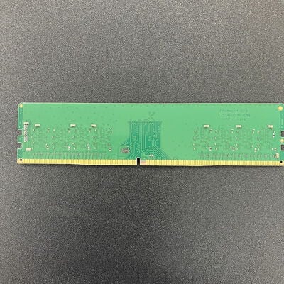【熊本浜線店】中古  PC4-25600 8GB デスクトップ用 140727 
