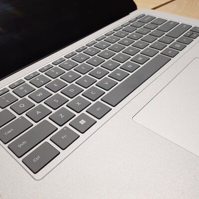 【鹿児島店】中古  Microsoft Surface Laptop Studio(i7-11370H/16GB/SSD512GB/RTX3050Ti/W11H) 4700000836 