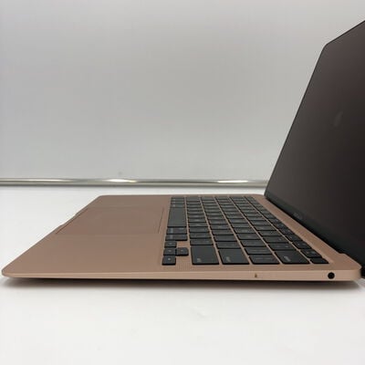 【福井日之出店】中古  Apple MacBook Air 13インチ (i5 1.6GHz/8GB/256GB) スペースグレイ Touch ID True Tone搭載モデル MVFJ2J/A (Mid 2019) 3210014559 