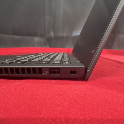 【静岡東瀬名店】中古  LENOVO ThinkPad X13 (AMD Ryzen 5 Pro 4650U 2.10GHz/32GB/SSD256GB/-/オンボード/13.3/1920x1080/Wi-Fi/WEBCAM/W11P/Microsoft Office Home and Business 2024) 184183 