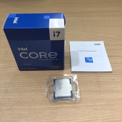 【甲府飯田店】中古  INTEL Core i7 13700KF (1700/3.4G/30M/C16/T24) 152751 