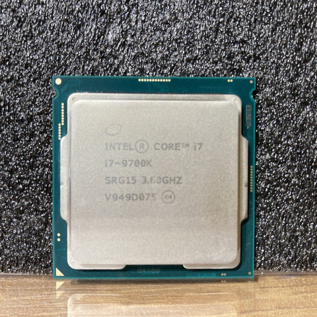 中古 INTEL Core i7 9700K (1151/3.60GHz/12M/C8/T8) 138481 （390695