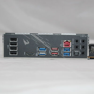 中古  GIGABYTE Z490 AORUS ELITE (Z490 1200 ATX DDR4) 142606 