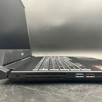 【大須店】中古  MSI Alpha-15-B5EEK-3156JP 3120024180 