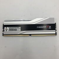 中古  PC5-44800 16GB デスクトップ用 149153 