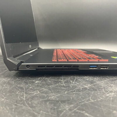 【大須店】中古  MSI Katana　GF76 11UE 3120024842 