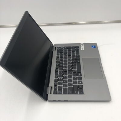 【福井日之出店】中古  Dell Latitude5330(i5-1235U/16GB/SSD256GB/W11P) 5200000830 