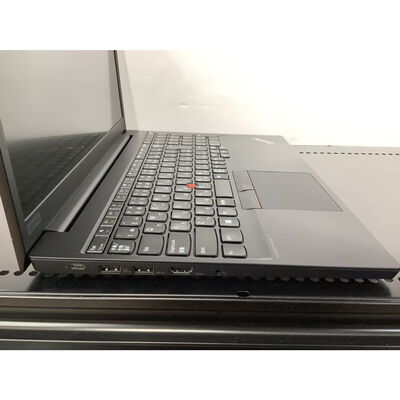 【堺七道店】中古  Lenovo ThinkPad E15 (INTEL Core i3 10110U 2.1GHz/8GB/SSD256GB/-/オンボード/15.6/1920x1080/Wi-Fi/WEBCAM/W11H64) 178719 