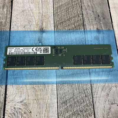 【広島店】中古  Samsung M323R2GA3EB0-CWM(DDR5 PC5-44800 16GB) 1460026031 