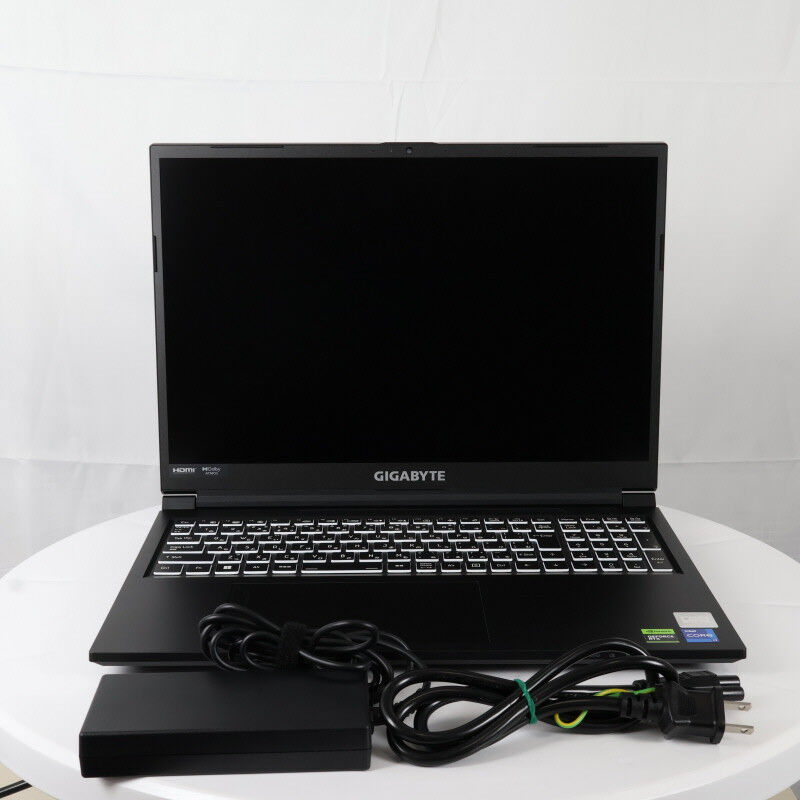 中古 GIGABYTE G6 KF-H3JP853KH(Intel Core i7 13620H/16GB DDR5 (PC5