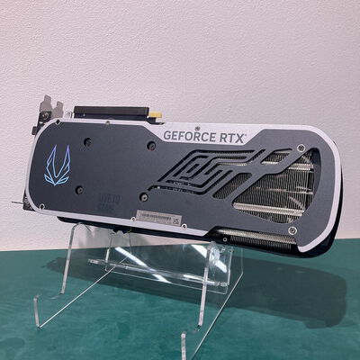 【浦添城間店(沖縄)】中古  ZOTAC ZT-D40710J-10P (RTX4070Ti 12GB) 154201 