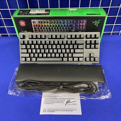 【横浜駅前店】中古  RAZER Huntsman V2 Tenkeyless US - Linear Optical Switch 3400008892 