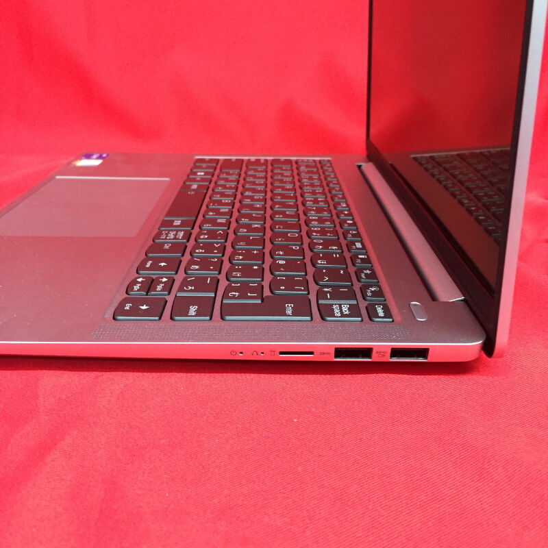 中古 Lenovo IdeaPad Slim 5 14IRL8(i5-13500H/16GB/SSD512GB