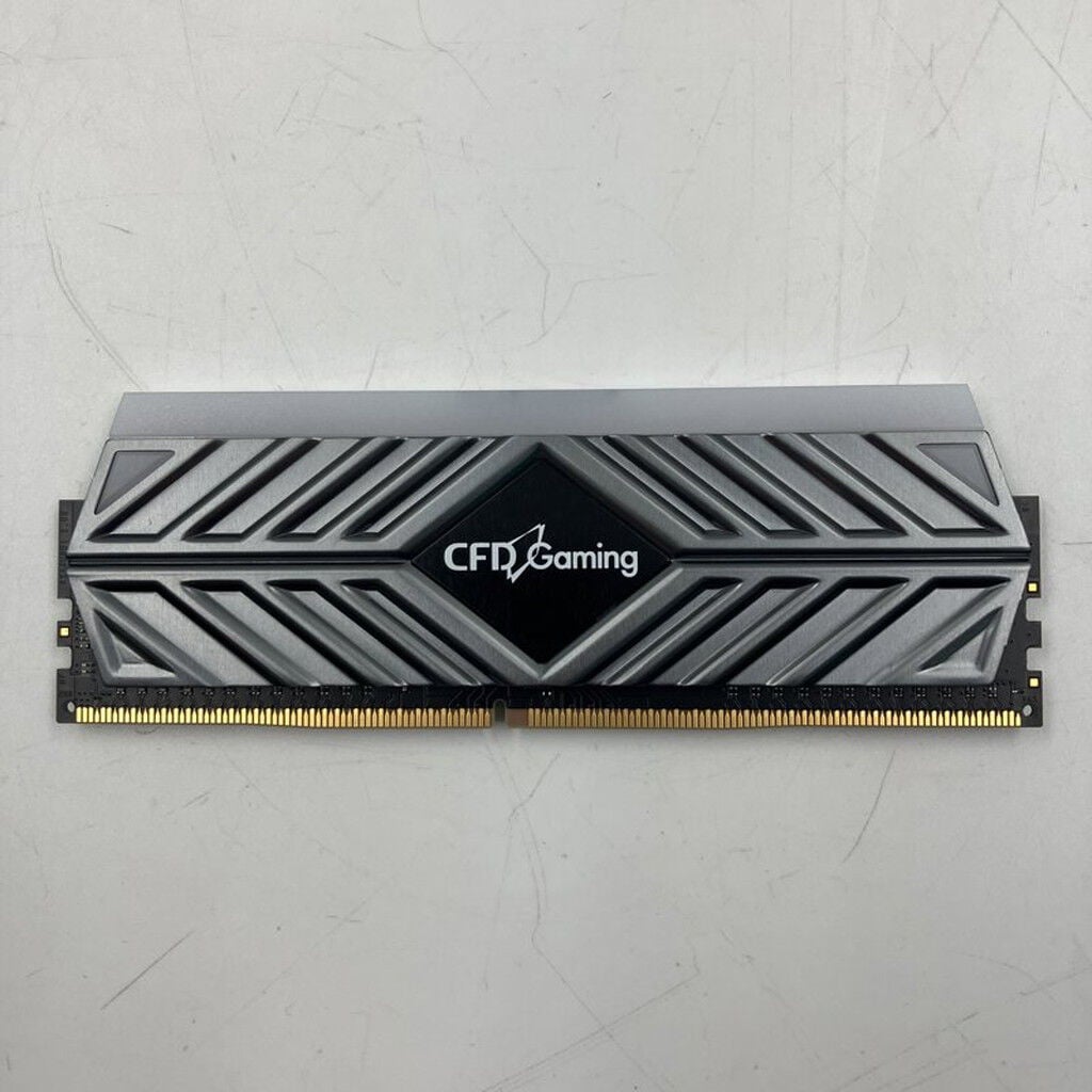 【まとめ売り】デスクトップ用メモリ24GB(8GB×3枚)DDR4【バラ売り可】 中古 PC4-33000 8GB デスクトップ用(DDR4-4133) 3280023111 （373256