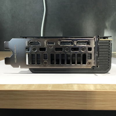 【松山環状枝松店】中古  ASUS PROART-RTX5070TI-O16G (RTX5070Ti 16GB) 4560001621 