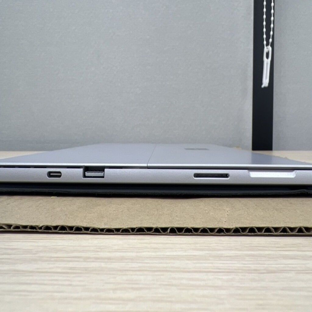 中古 Microsoft Surface Pro7(i7-1065G7/W10H/16GB/SSD 256GB
