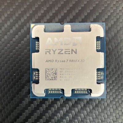 【富士青葉店】中古  AMD Ryzen 7 9800X3D (AM5/4.7/104M/C8/T16/120W) 172566 