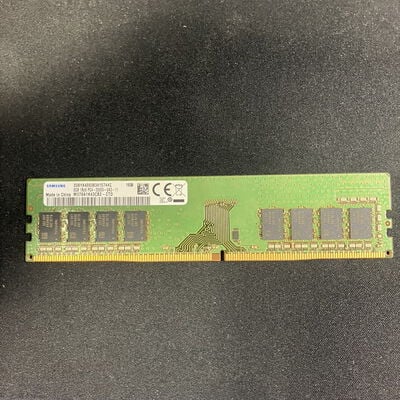 【大宮店】中古  PC4-21300 8GB デスクトップ用(DDR4-2666) 126165 
