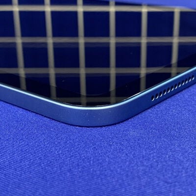 【横浜駅前店】中古  Apple 【Wi-Fi】 iPad（A16/2025） 128GB ブルー MD4A4J/A 3400008969 