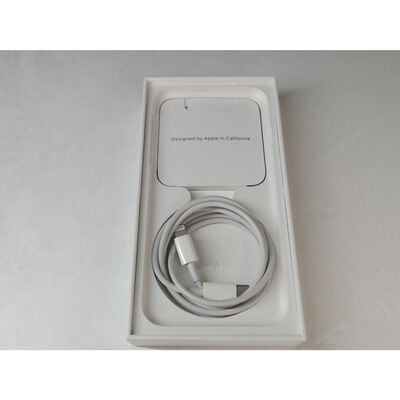 【前橋ｲﾝﾀｰｱｶﾏﾙ店】中古  【au】Apple iPhoneSE 4.7インチ (第2世代/2020) 64GB (ホワイト) MHGQ3J/A 新パッケージ版 146172 