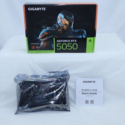 【通販センター】中古  GIGABYTE GV-N5050WF2OC-8GD (RTX5050 8GB) 183162 