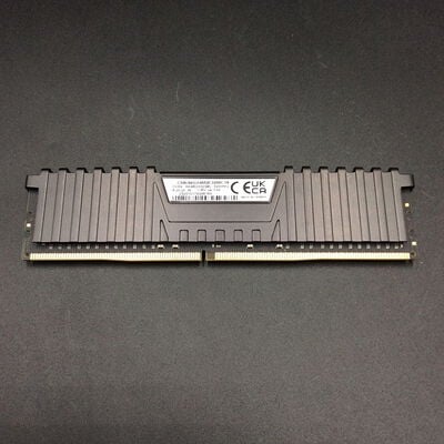 【秋葉原本店】中古  PC4-25600 32GB デスクトップ用 143224 