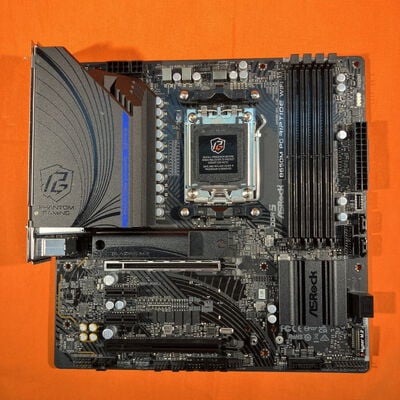 【なんば店】中古  ASRock B650M PG Riptide WiFi (B650 AM5 mATX DDR5) 3280021785 