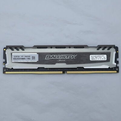 【通販センター】中古  PC4-24000 16GB デスクトップ用(DDR4-3000) 135636 