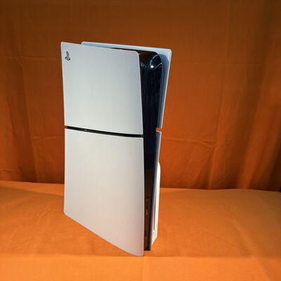 【なんば店】中古  PS5本体 (slim model) [CFI-2000A01] 173196 