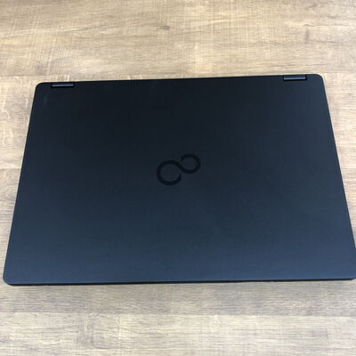 【姫路店】中古  FUJITSU LIFEBOOK U7410 (INTEL Core i5 10310U 1.7GHz/16GB/SSD256GB/-/オンボード/14/1366x768/Wi-Fi/WEBCAM/W11H64/Microsoft Office Home and Business 2024付) 180536 
