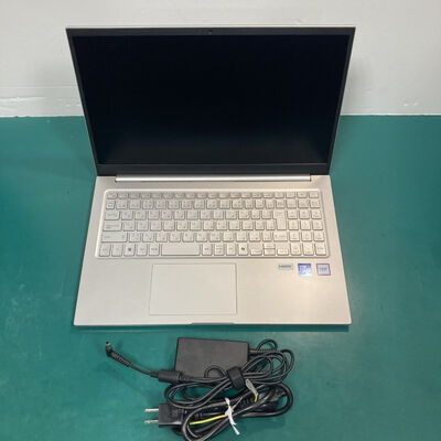 【富山本郷店】中古  THIRDWAVE DX-M7 (Intel Core Ultra 7 155U/16GB/CPU内蔵/SSD 512GB/-/15.6inch/LAN+WLAN/WebCAM/Win 11 Home/-) 4760001775 