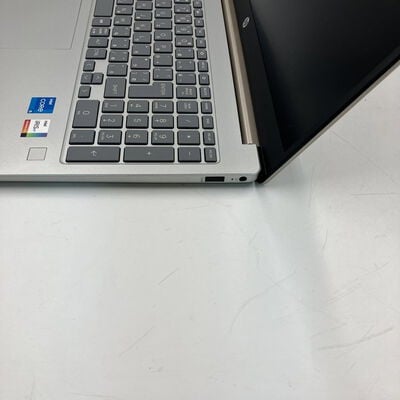 【なんば店】中古  HP HP 15-fd0 (i5 1334U/16GB/SSD512GB/WLAN/15.6FHD) 3280023244 