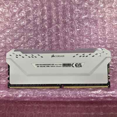 【富士青葉店】中古  PC4-25600 8GB デスクトップ用(DDR4-3200) 140727 