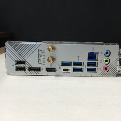 【松山環状枝松店】中古  ASRock B760 Pro RS WiFi White (B760 1700 ATX DDR5) 4560001257 