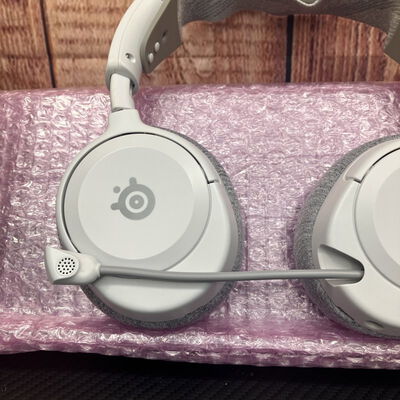 【富士青葉店】中古  SteelSeries Arctis Nova1 White(61607J) 204148 