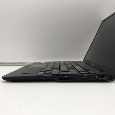 【福井日之出店】中古  FUJITSU U9311/F(i5-1135G7/8GB/SSD128GB/W11P) 5200000914 