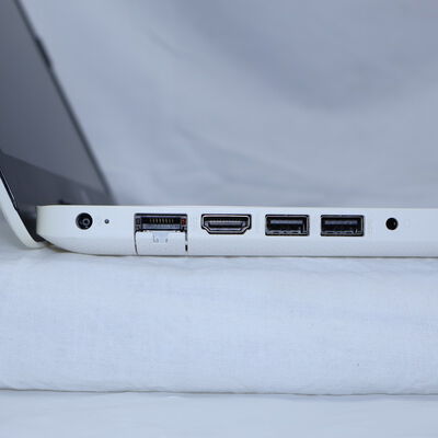 【通販センター】中古  HP da2000 シリーズ 15-da2020tu(Intel Core i3 10110U/8GB DDR4 (PC4)/SSD256GB/DVDマルチ/オンボード/15.6/1920x1080/Wi-Fi/W11H64 MAR) 201745 