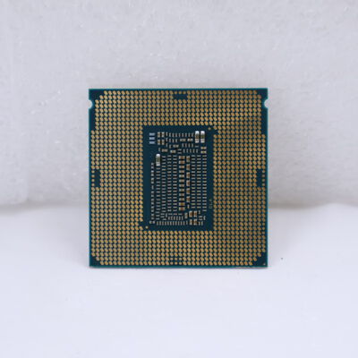 【通販センター】中古  INTEL Core i7 9700K (1151/3.60GHz/12M/C8/T8) 138481 