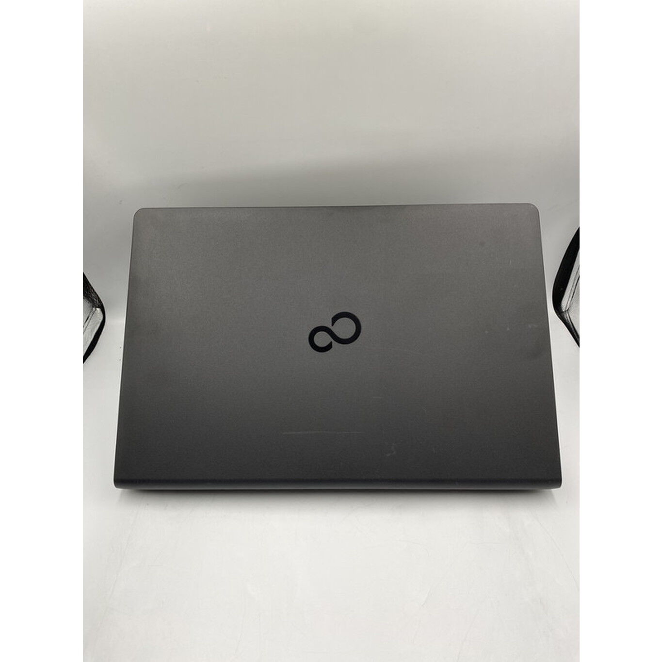 中古 FUJITSU LIFEBOOK A359/BX FMVA4100AP (Intel Core i3 8130U 2.20
